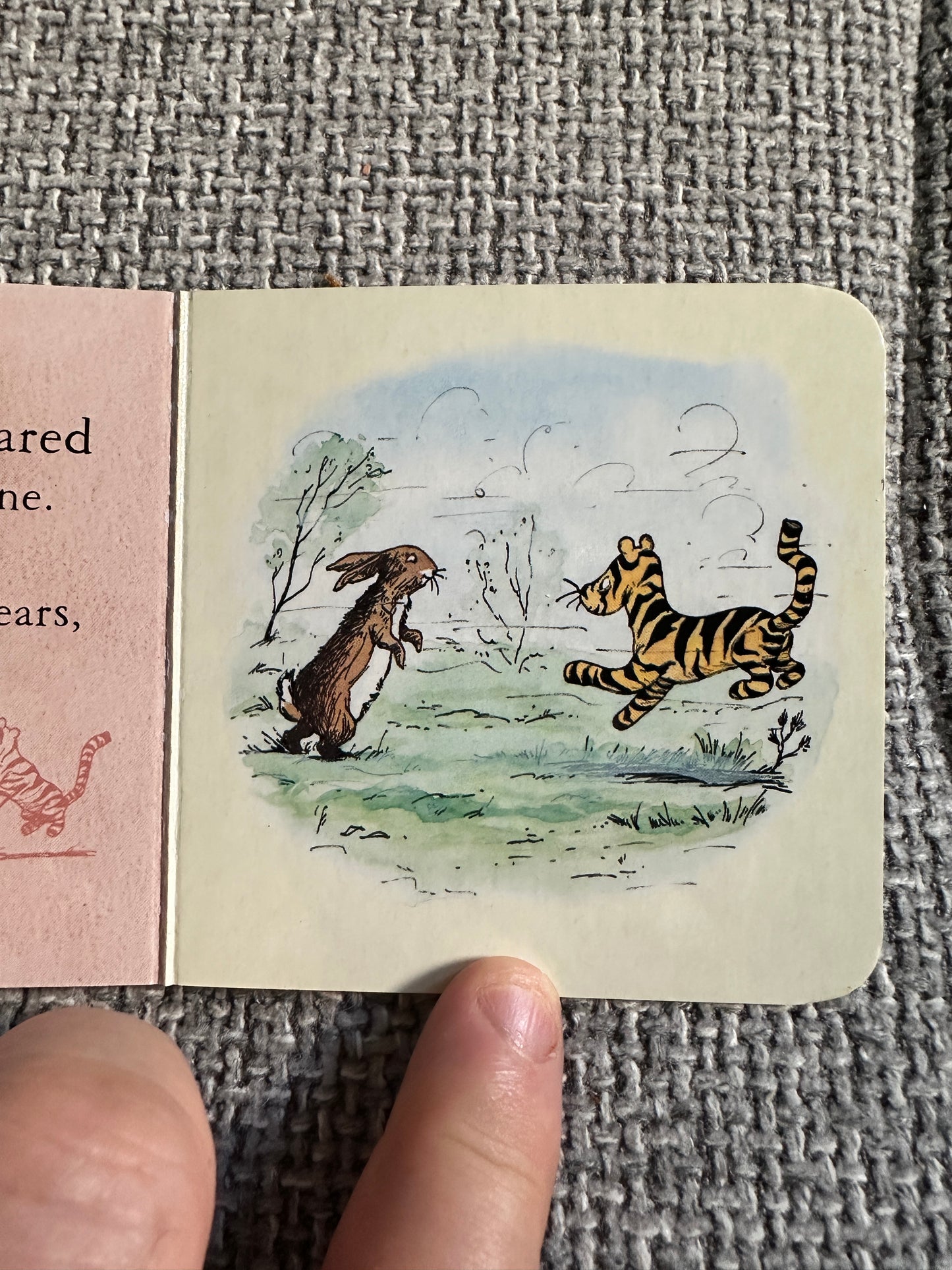 2005 Tigger Is Unbounced - A. A. Milne(Andrew Grey illustration)Egmont Books