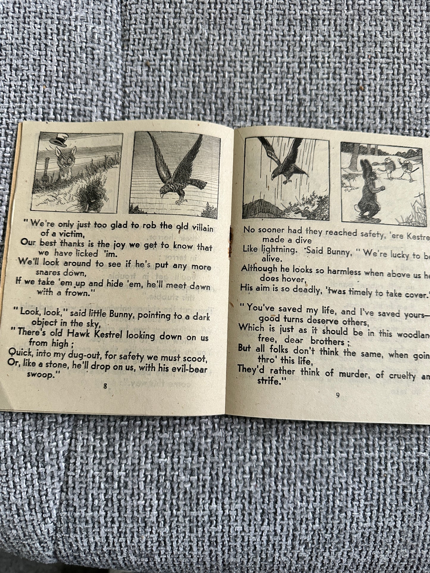 1946 The Tale Of Robin, Fox & Spadger Or It Isn’t Size That Counts - The Featherstone Press Ltd