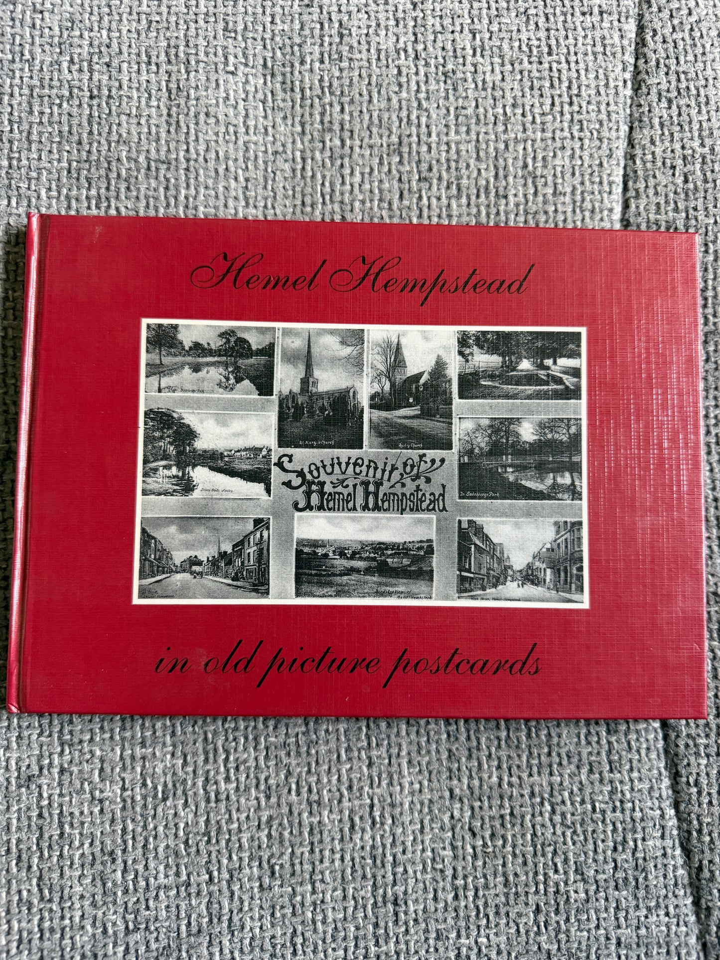 1994 Hemel Hempstead In Old Picture Postcards - Dennis F. Edwards (European Library)