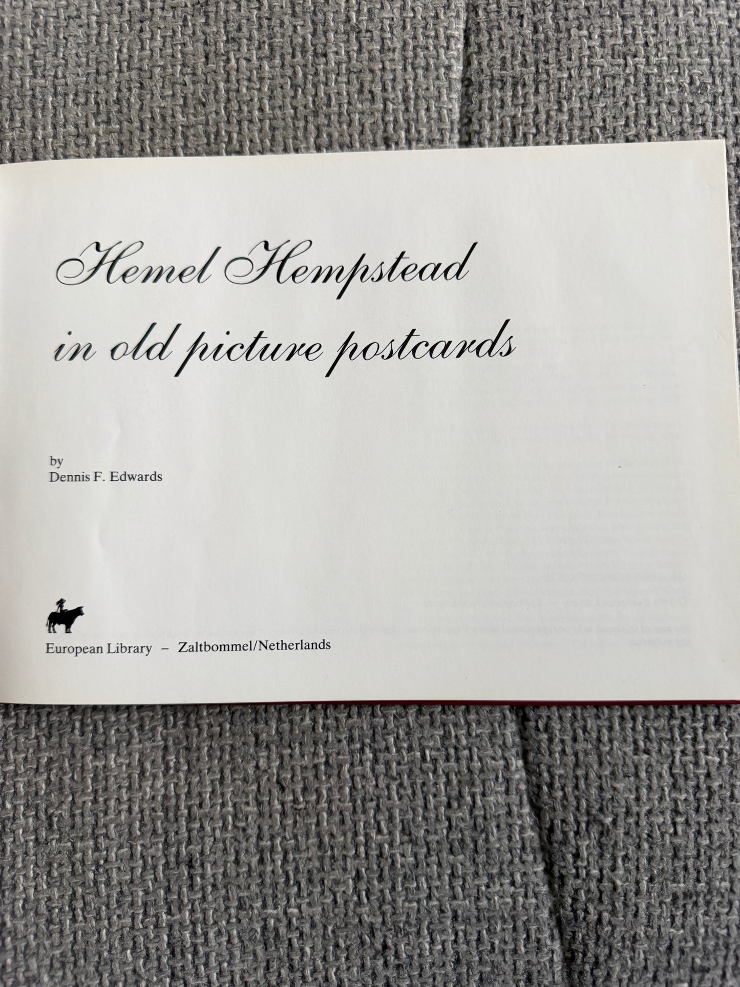 1994 Hemel Hempstead In Old Picture Postcards - Dennis F. Edwards (European Library)