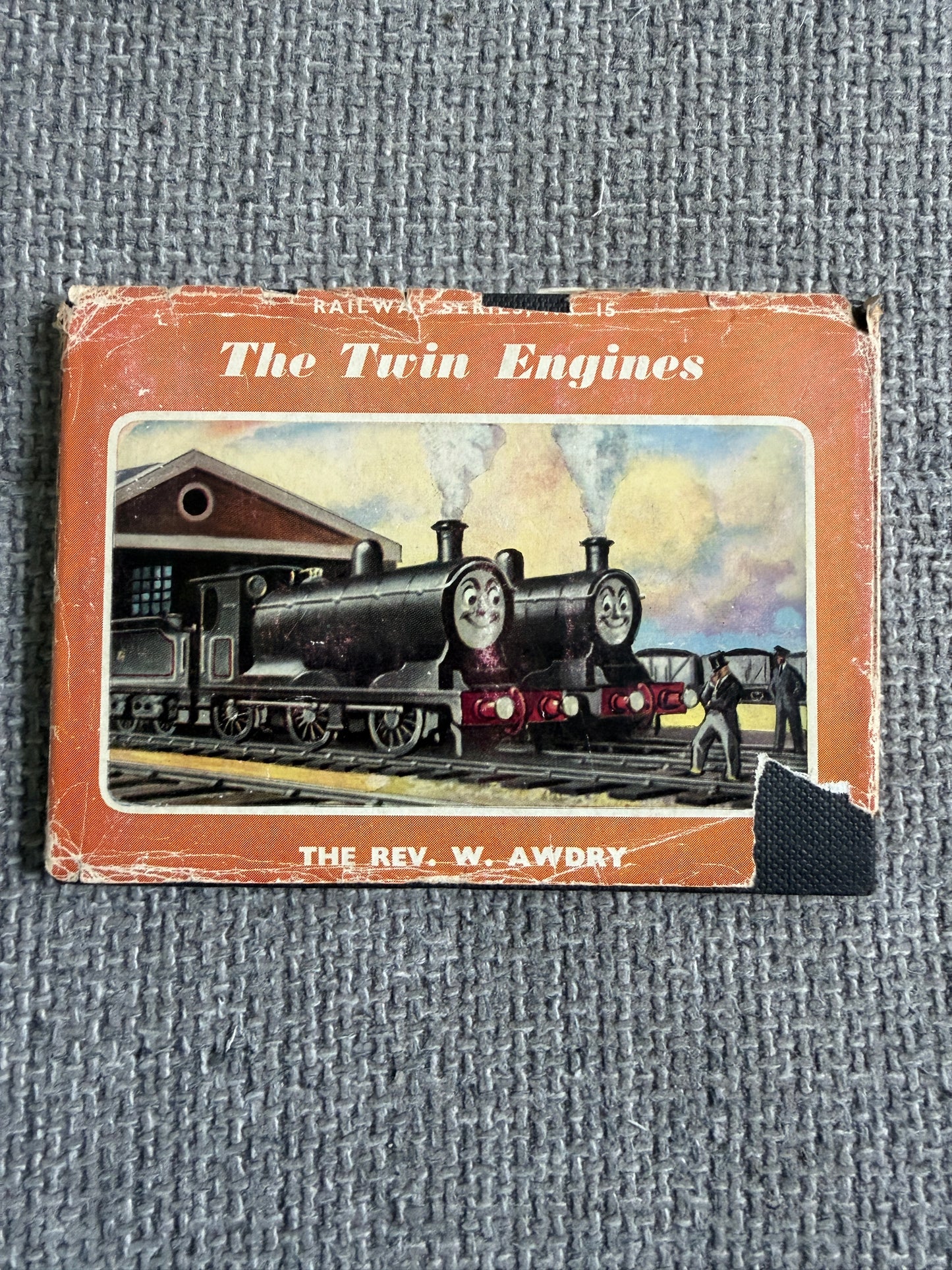 1969 The Twin Engines (No15) The Rev W. Awdry (John T. Kenney illust) Kaye & Ward Ltd)