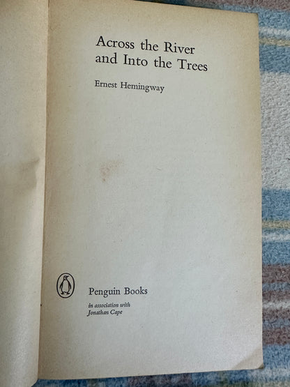1966*1st* Across The River & Into The Trees - Ernest Hemingway(Penguin)