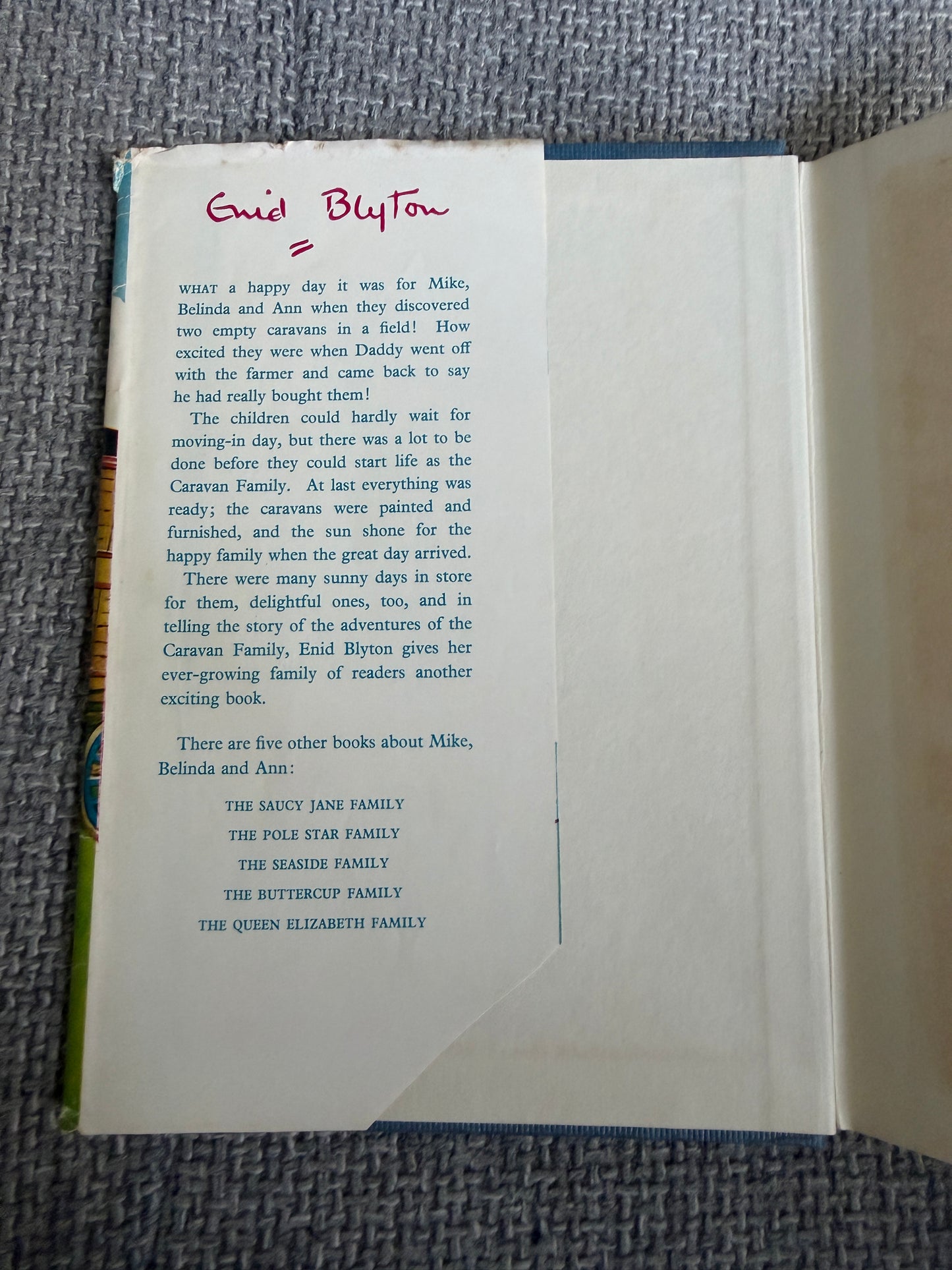 1965 The Caravan Family - Enid Blyton (Ruth Gervis illust) Lutterworth Press