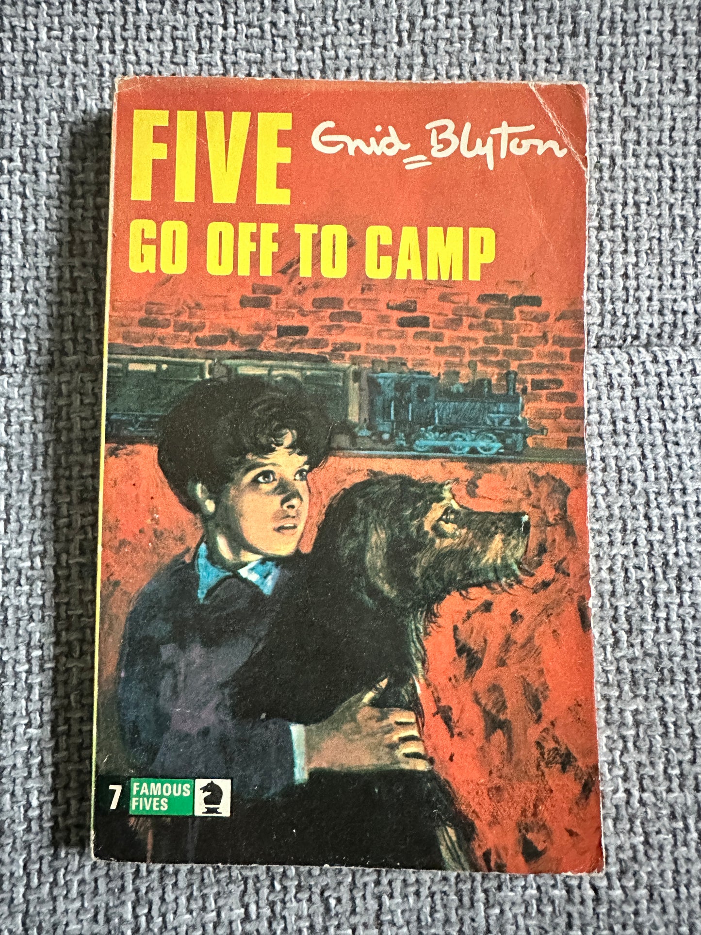 1972 Five Go Off To Camp - Enid Blyton(Eileen A. Soper) Knight Books