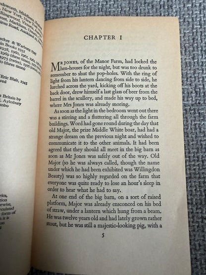 1980 Animal Farm - George Orwell (Penguin Books)