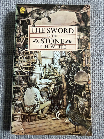 1977 The Sword In The Stone - T. H. White (Fontana Lions)