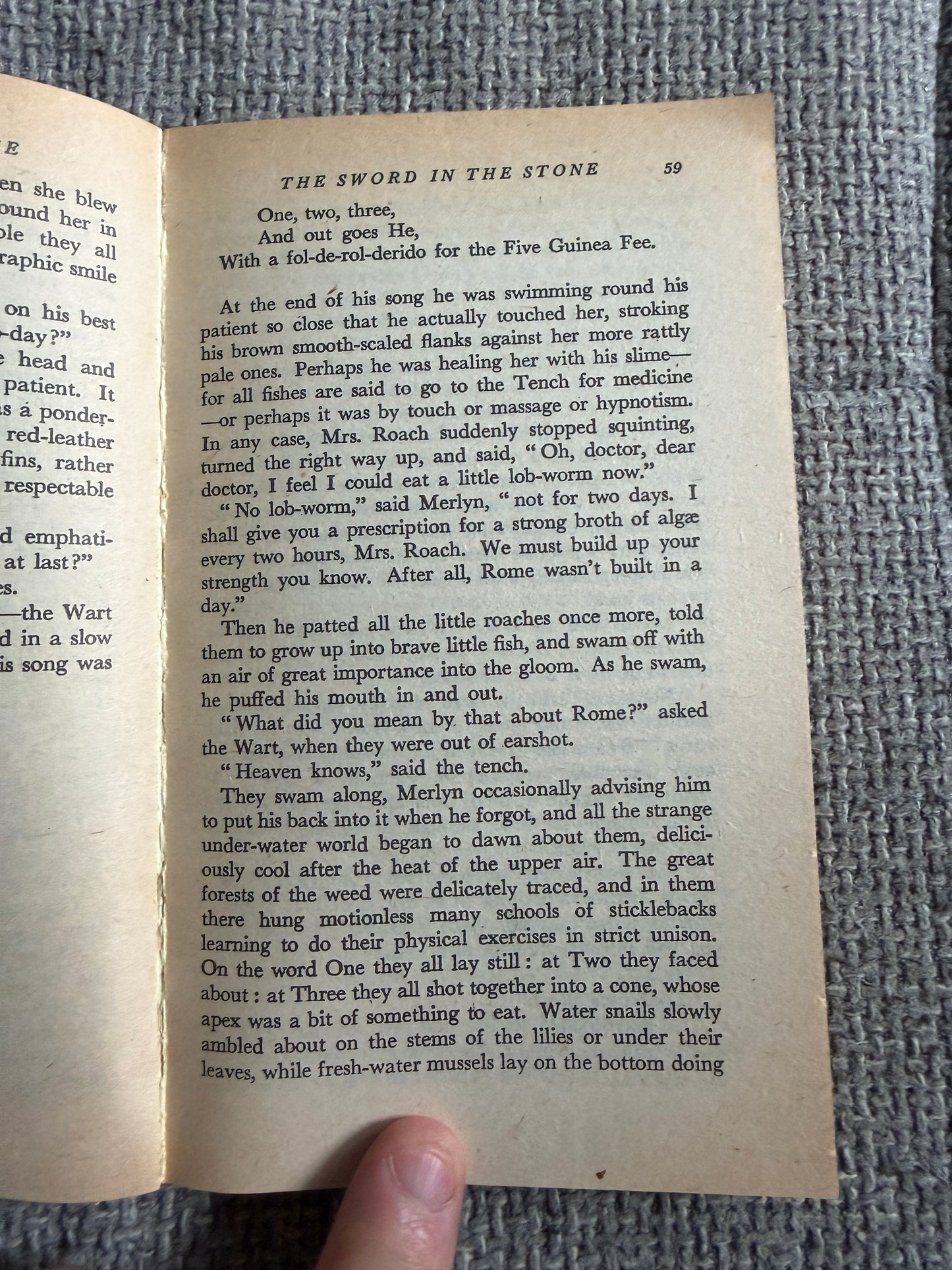 1977 The Sword In The Stone - T. H. White (Fontana Lions)