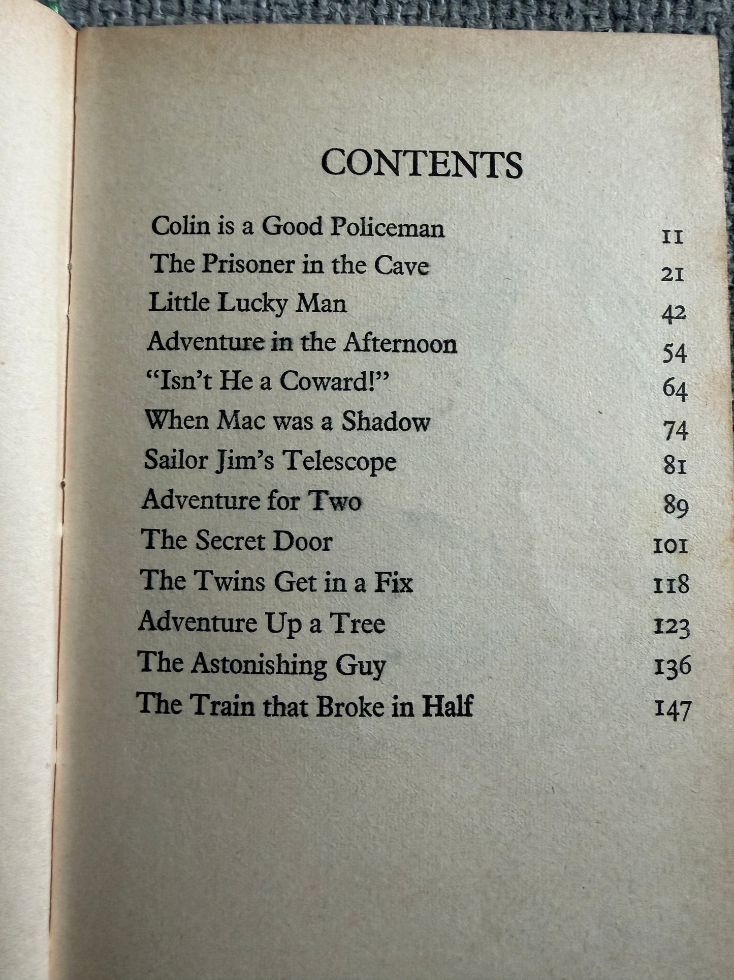 1971 Happy Adventure Tales - Enid Blyton (Purnell Sunshine Library)