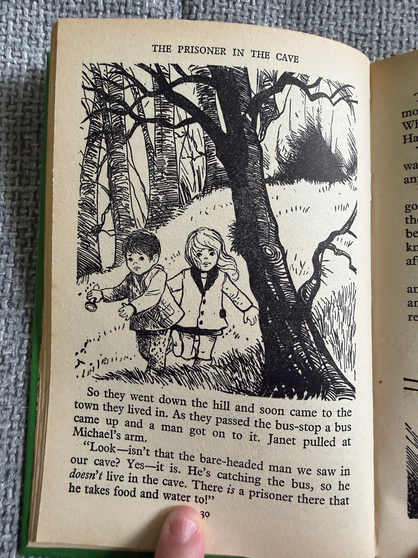 1971 Happy Adventure Tales - Enid Blyton (Purnell Sunshine Library)