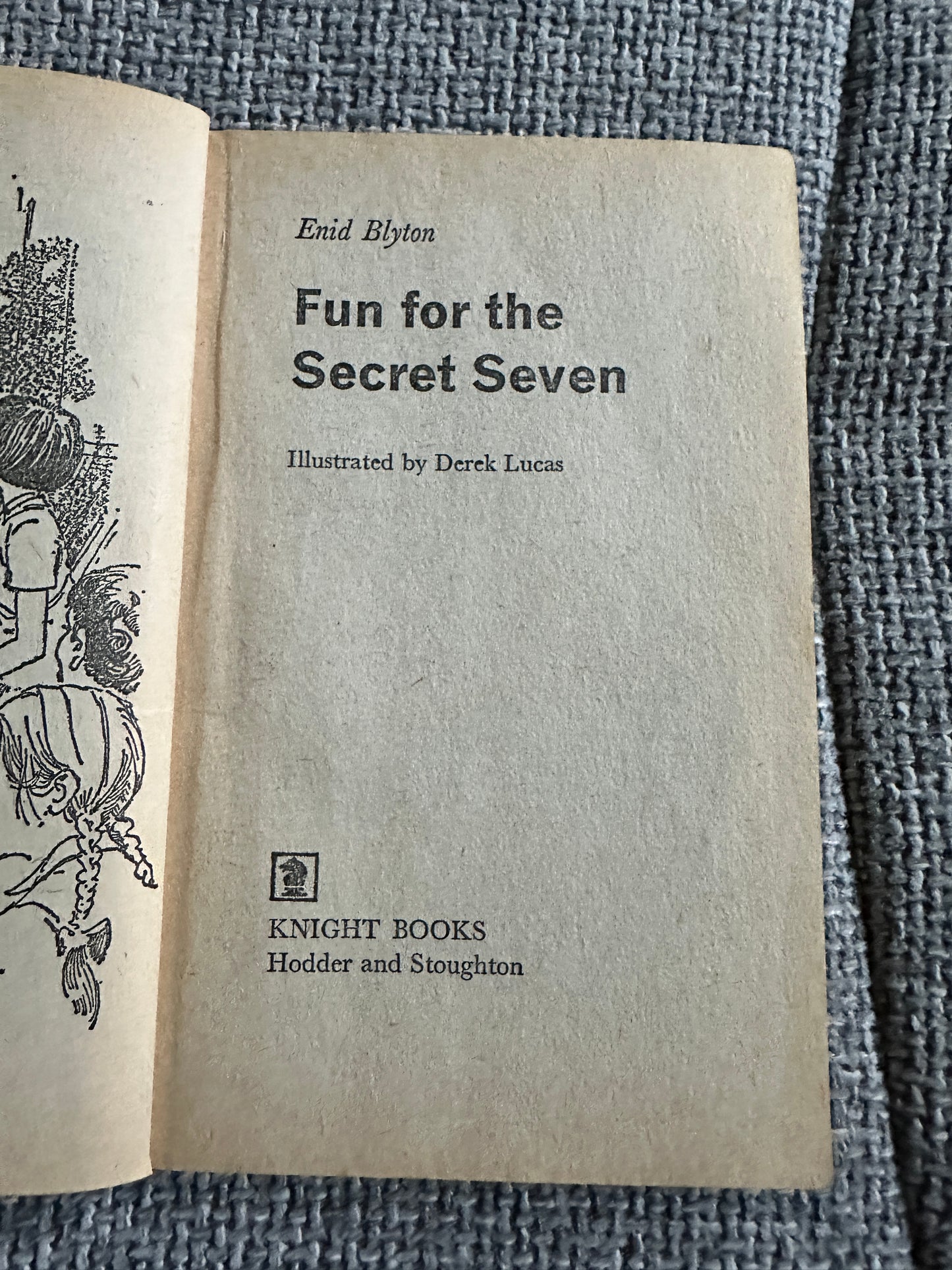 1975 Fun For The Secret Seven - Enid Blyton(Derek Lucas Illust)Knight Books