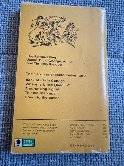 1972 On Kirrin Island Again - Enid Blyton(Eileen Soper) Knight Books