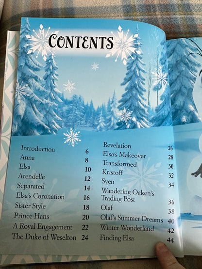 2013 Frozen The Essential Guide - Barbara Bazaldua(Dorling Kindersley)