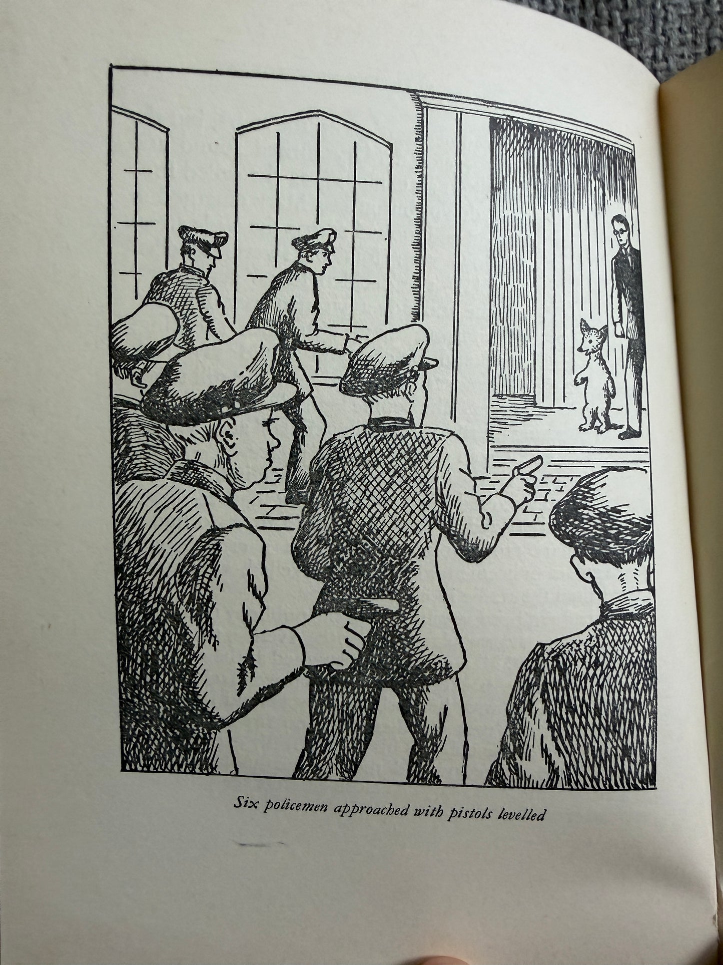 1964 Mary Plain Goes To America - Gwynedd Rae (Irene Williamson illust) Routledge & Kegan Paul Ltd