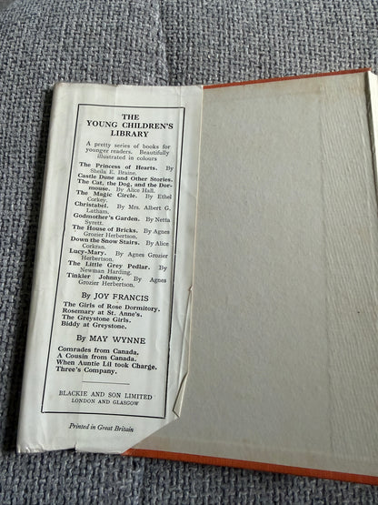 1923*1st*A Heather Holiday - May Wynne (the pseudonym of Mabel Winifred Knowles (Blackie & Son)