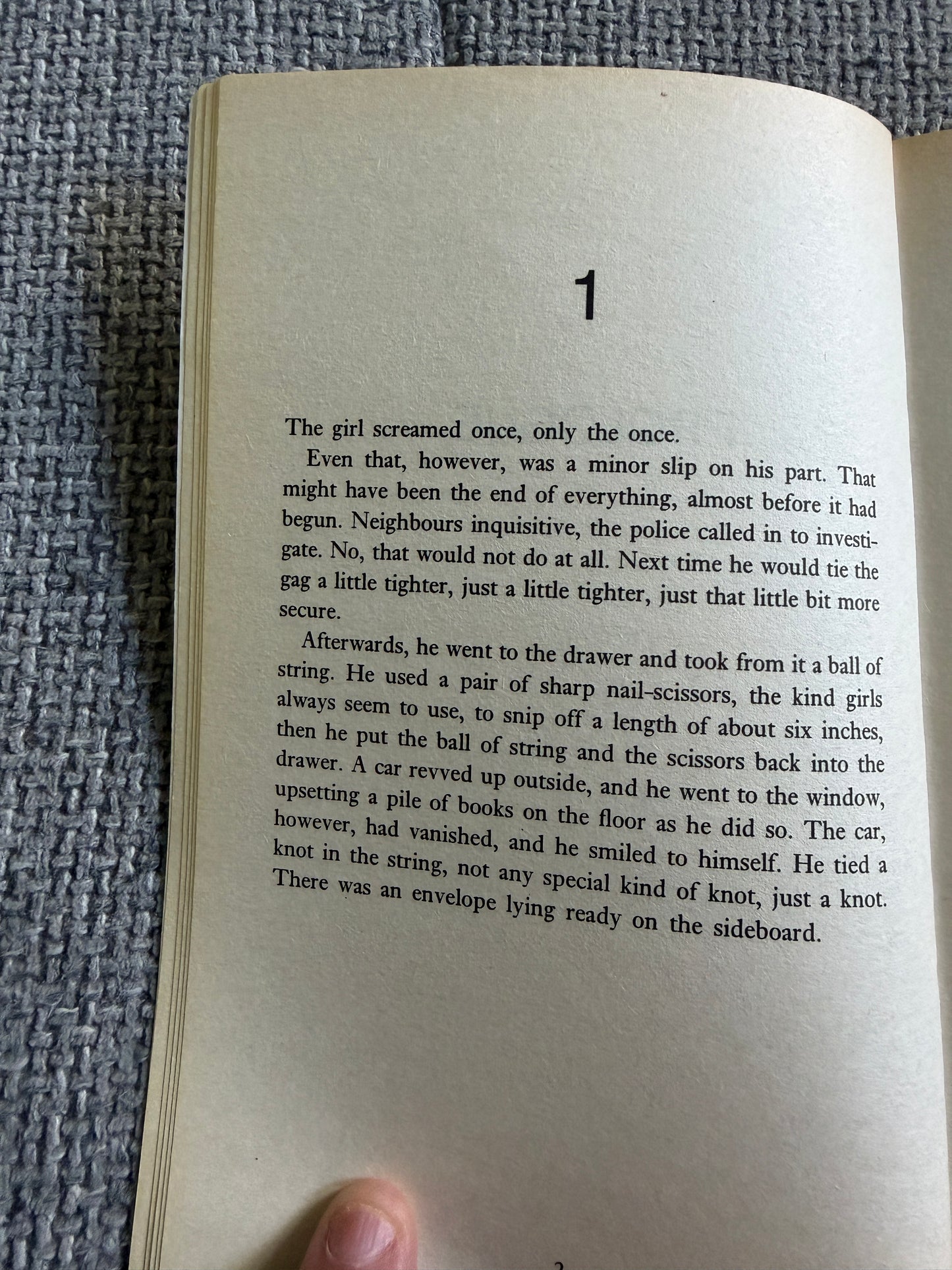 1998 Knots & Crosses - Ian Rankin (Orion)