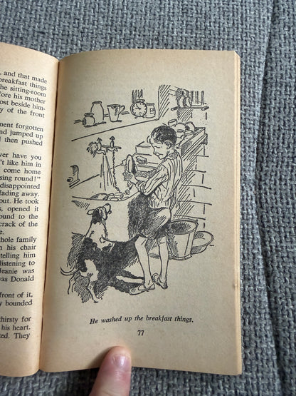 1968 Six Bad Boys - Enid Blyton ( Mary Gernatt illust) Armada