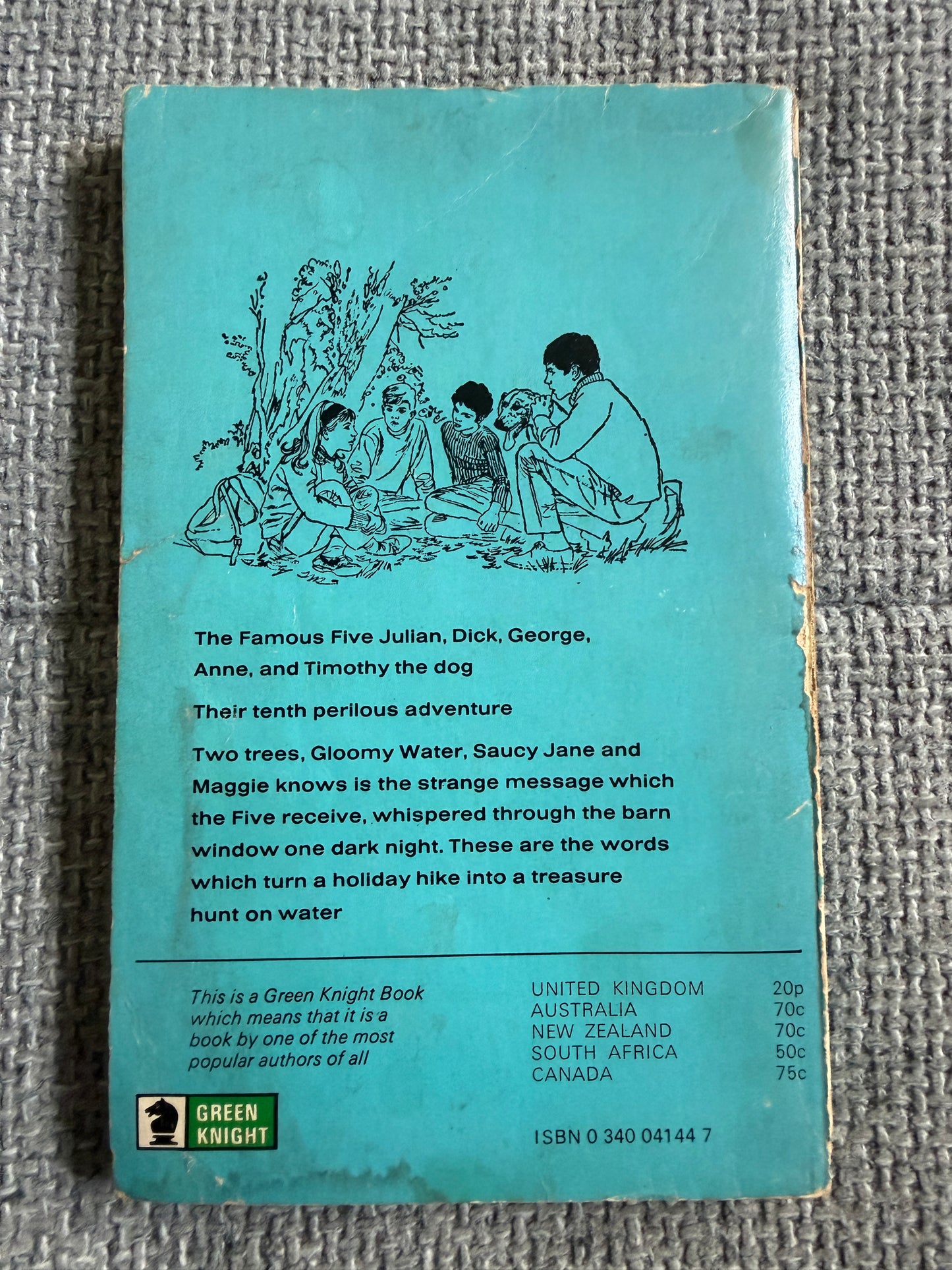 1972 Five On A Hike Together - Enid Blyton (Betty Maxey illust) Knight Books
