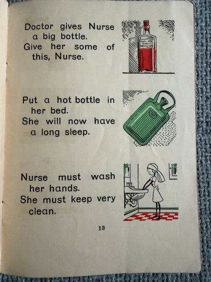 1946 The Peg Family Coloured Readers IV - A. Simon & Sue (MacMillan & Co. Ltd)