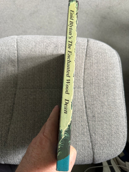1979 The Enchanted Wood Deluxe Edition - Enid Blyton (Janet & Anne Grahame - Johnstone illust) Dean & Son