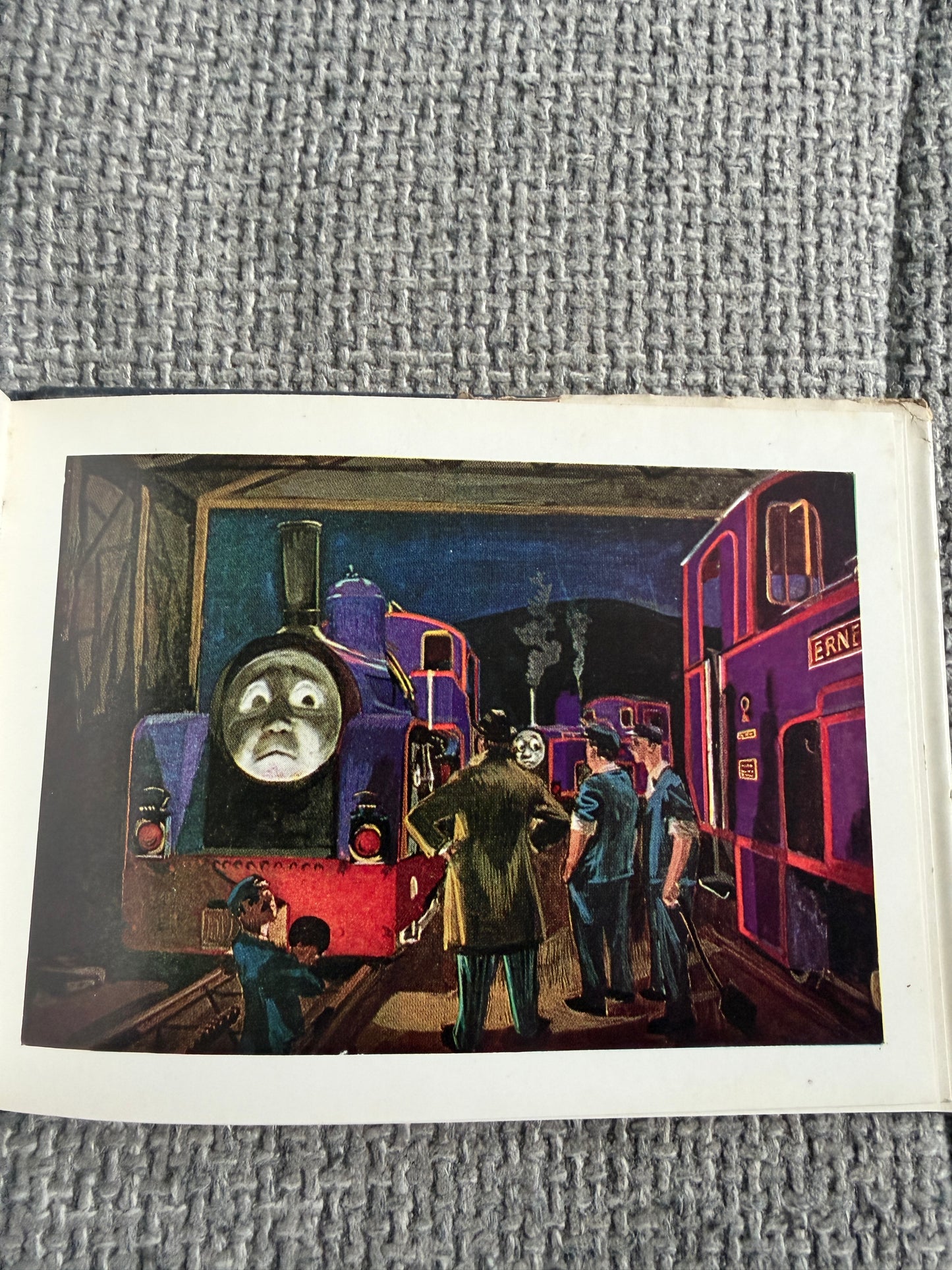 1967 Mountain Engines (No.19)Rev W. Awdry (Peter & Gunvor Edwards illust) Kaye & Ward Ltd)