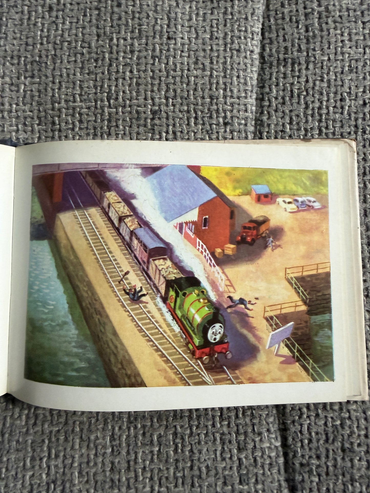 1971 The Eight Famous Engines(No.12) The Rev W. Awdry (John T. Kenney illust) Kaye & Ward Ltd)