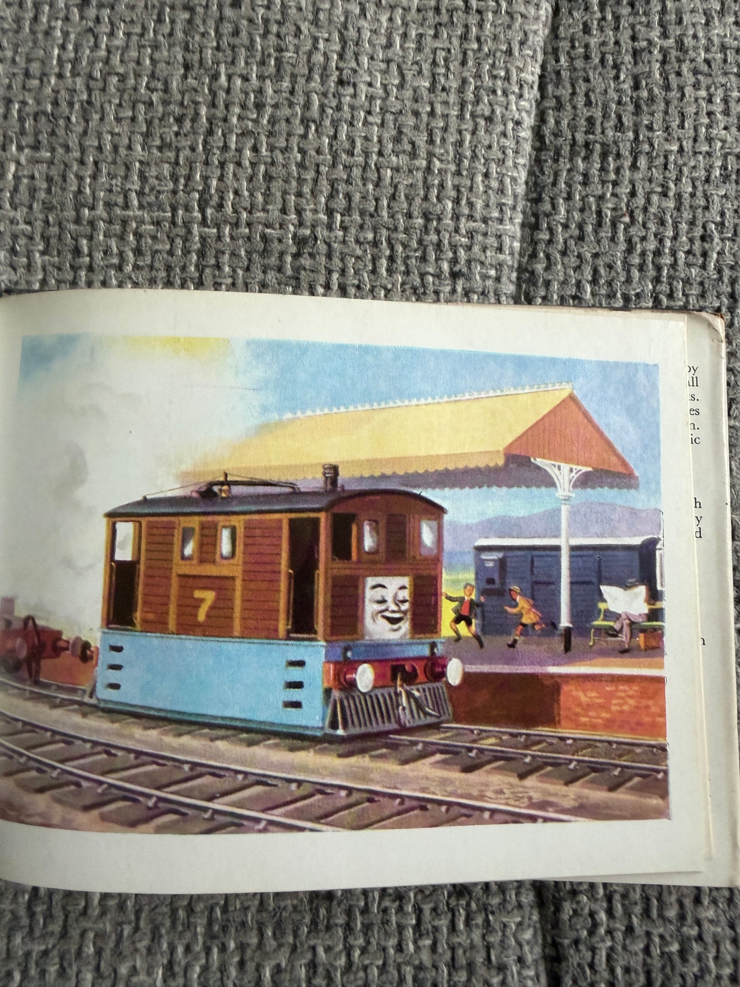 1971 The Eight Famous Engines(No.12) The Rev W. Awdry (John T. Kenney illust) Kaye & Ward Ltd)
