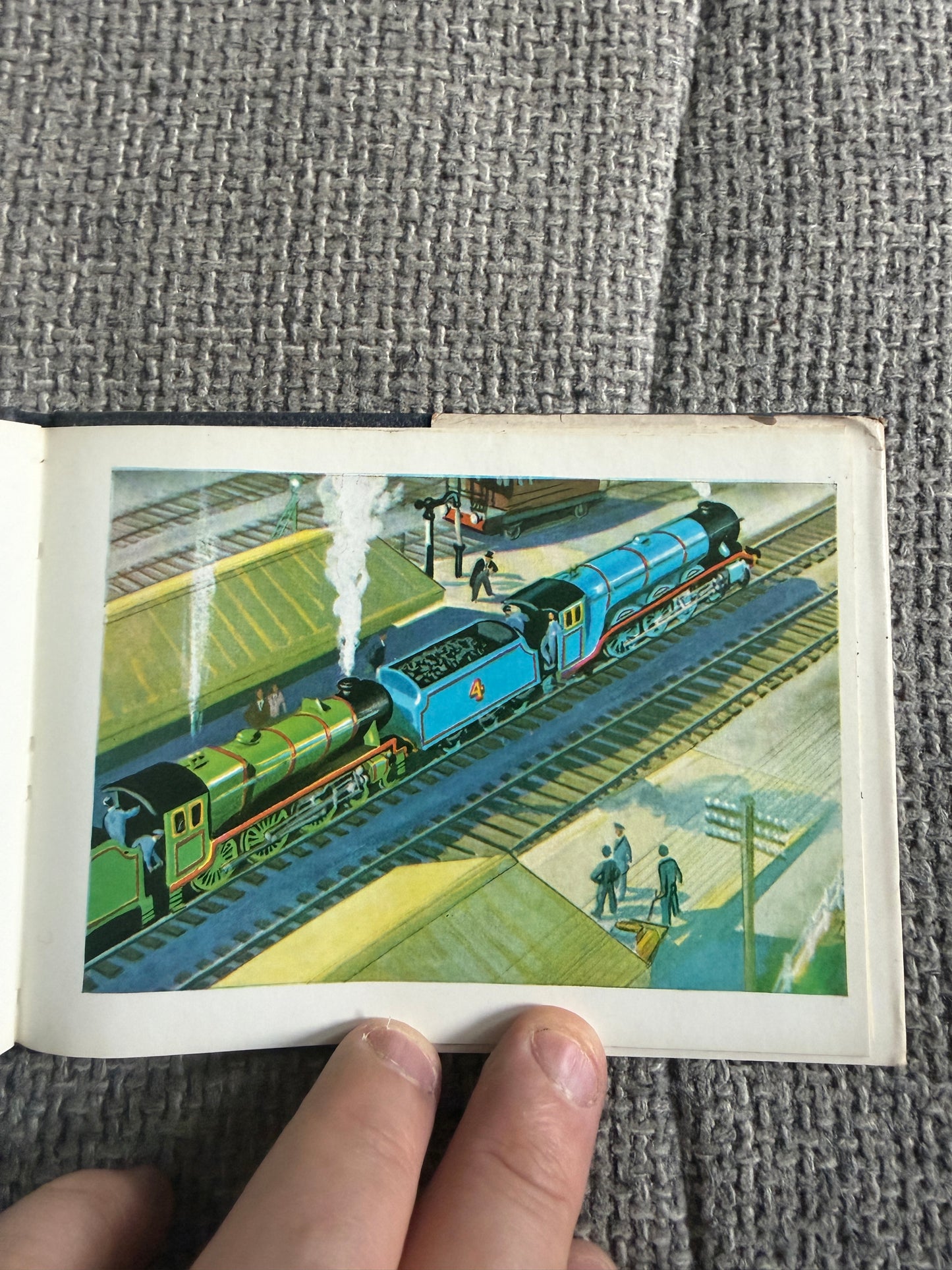 1971 The Eight Famous Engines(No.12) The Rev W. Awdry (John T. Kenney illust) Kaye & Ward Ltd)