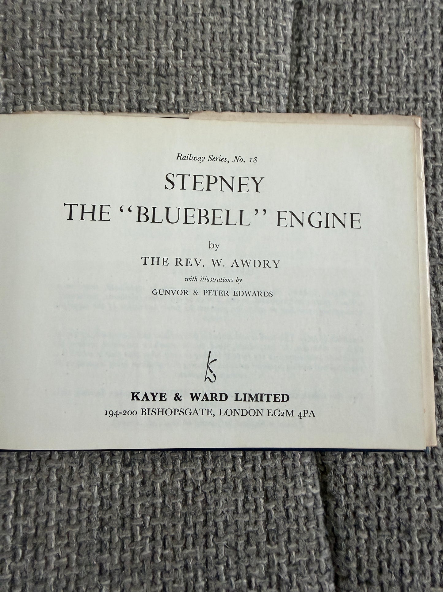 1971 Stepney The “Bluebell” Engine(No18) The Rev W. Awdry (Gunvor & Peter Edwards illus) Kaye & Ward Ltd