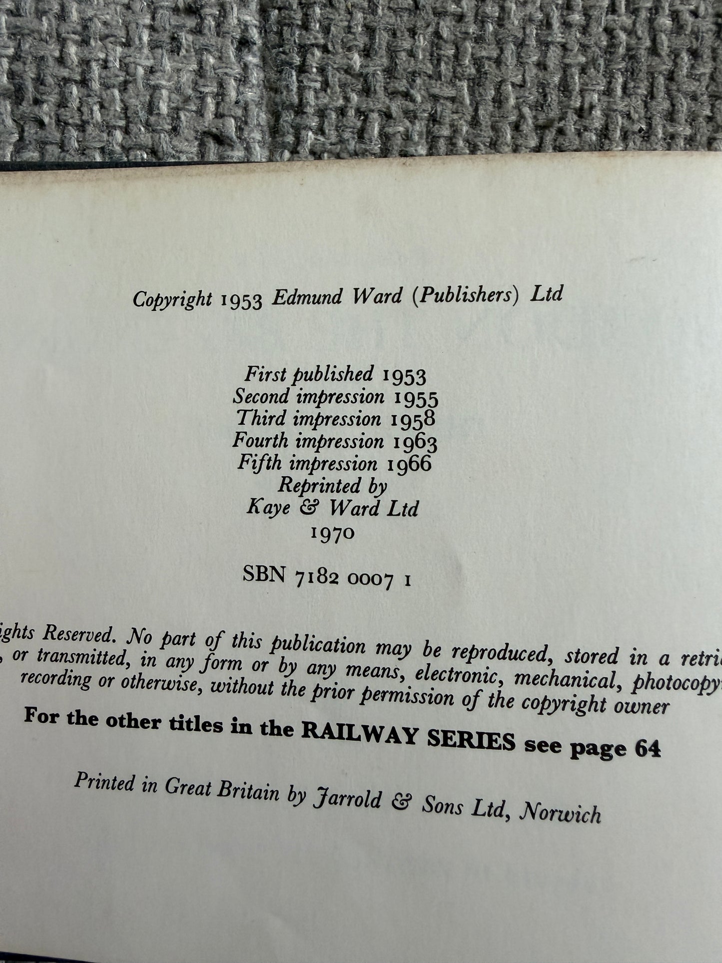 1970 Gordon The Big Engine (No8) The Rev W. Awdry (C. Reginald Dalby illust) Kaye & Ward Ltd