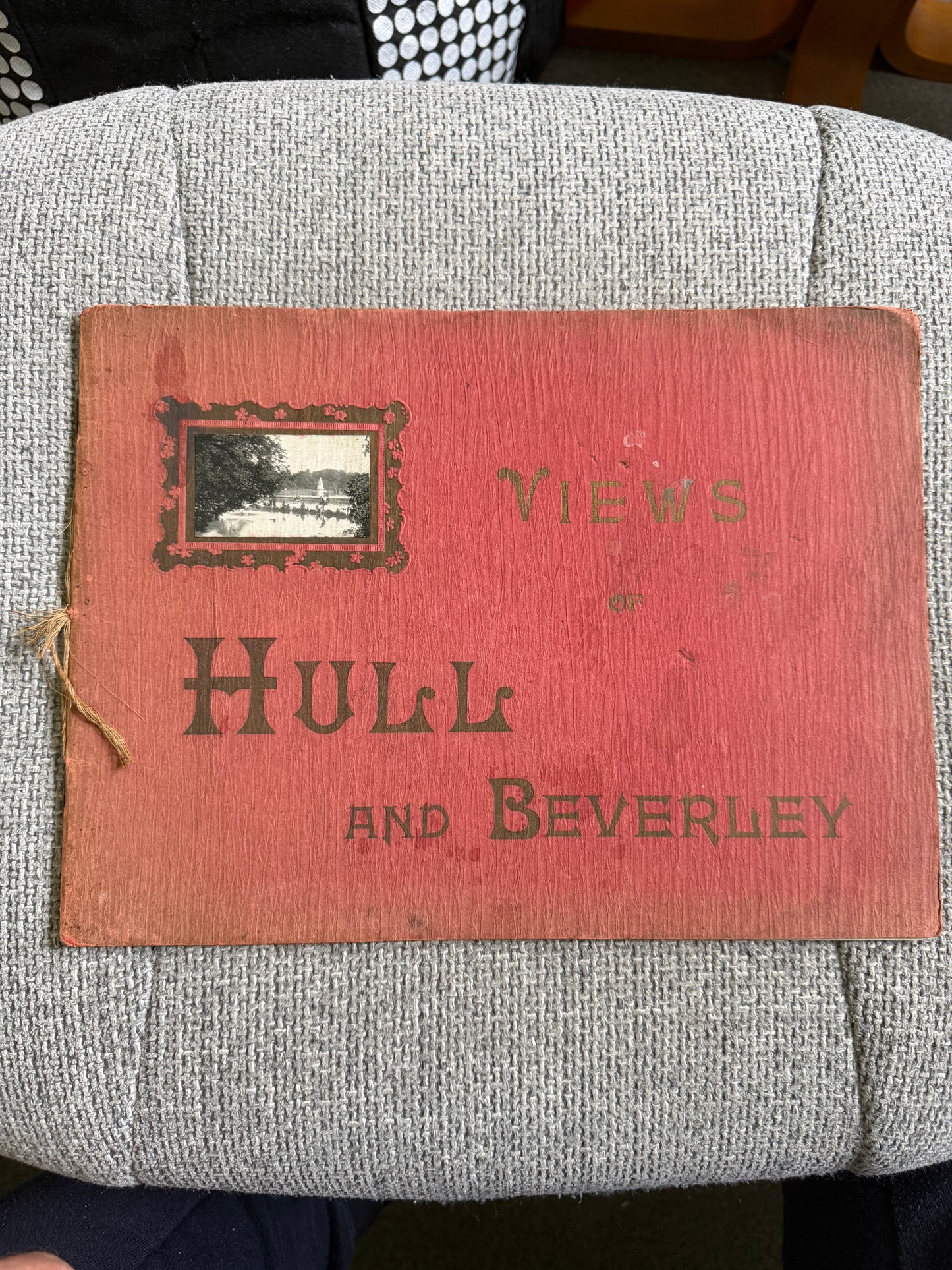 c.1905–1910 Views of Hull and Beverley, W.R.&S. Reliable Series — early photographic souvenir album featuring Hull and Beverley, including Hull Town Hall, Hymers College, Holy Trinity Church, Pearson’s Park and King Edward Street with trams.