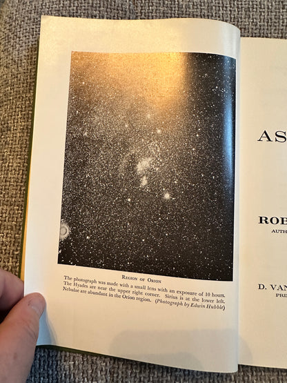 1964 Astronomy(8th edition) Robert Baker(D. Van Nostrand Company Inc Princeton, New Jersey