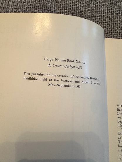 1966 Aubrey Beardsley - Brian Reade(Victoria & Albert Museum Publisher)