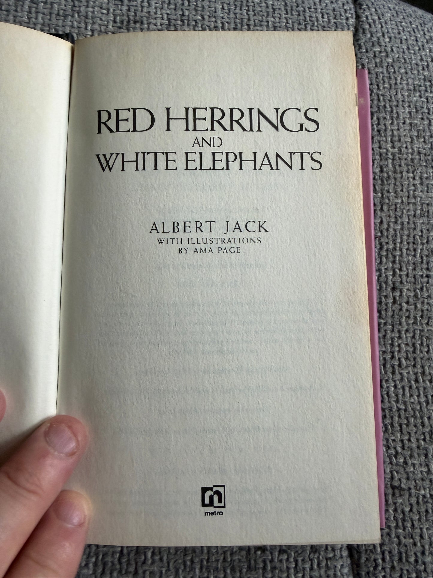 2004 Red Herrings & White Elephants- Albert Jack (Ama Page illust) Metro
