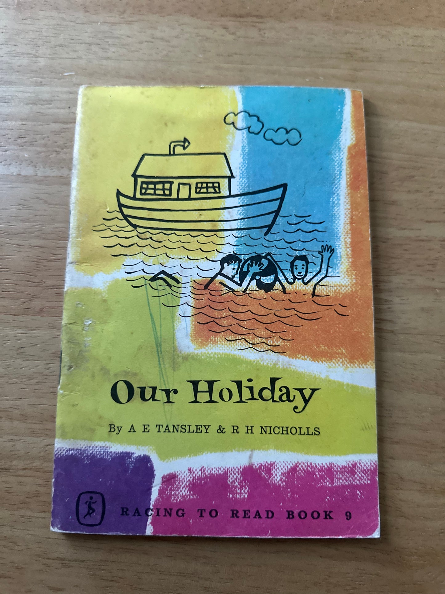 1962*1st* Racing To Read Bk9 Our Holiday - A. E. Tansley & R. H. Nicholls(F. Pash illustration) E. J. Arnold & Son Ltd