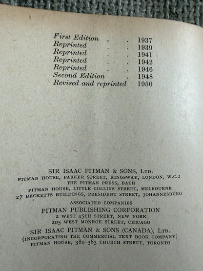 1950 The Book Of The Austin Ten - Staton Abbey (Sir Isaac Pitman & Sons Ltd)