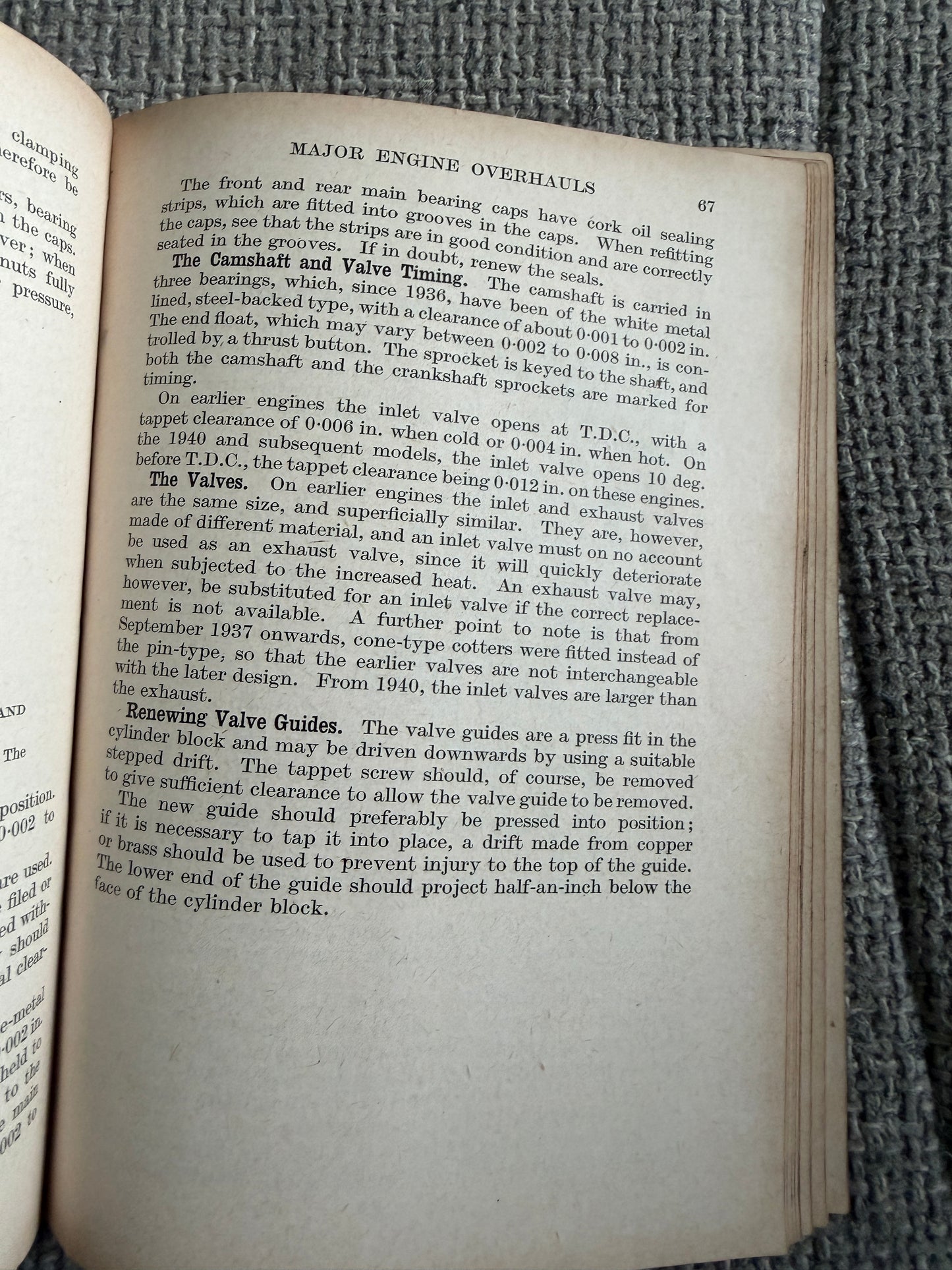 1950 The Book Of The Austin Ten - Staton Abbey (Sir Isaac Pitman & Sons Ltd)