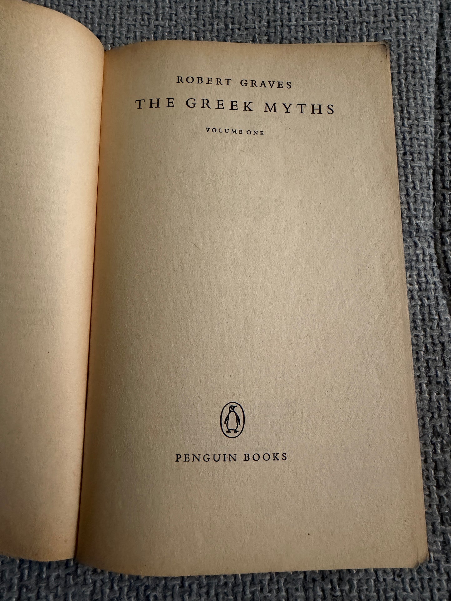 1964 The Greek Myths: 1 - Robert Graves (Pelican Original)