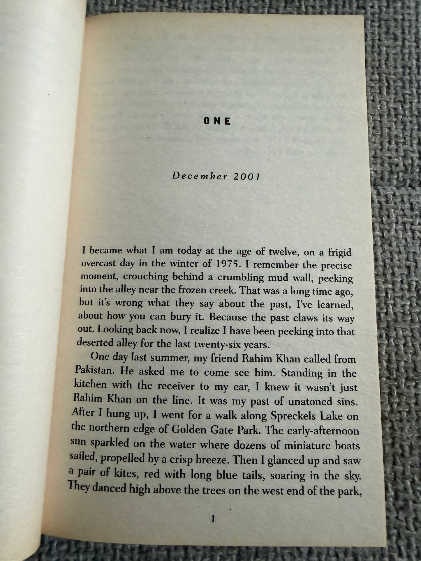 2004 The Kite Runner - Khaled Hosseini (Bloomsbury)