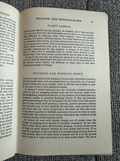 1962 Effective Flowering Shrubs - Michael Haworth-Booth(Collins)