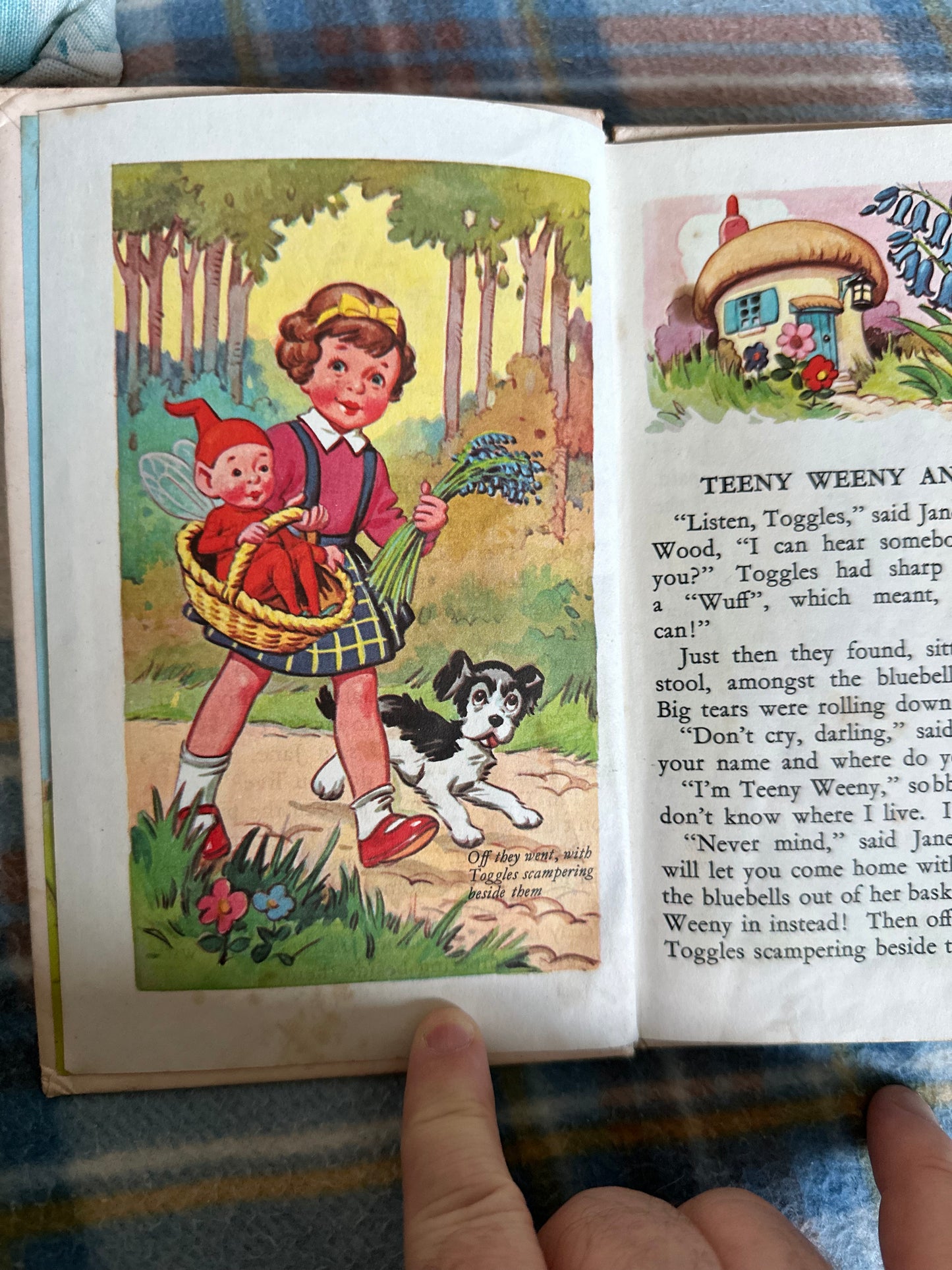 1966 Teeny Weeny & Jane - Illustrated by Norman T. Stephenson(Dean & Son Ltd) A Little Poppet Story