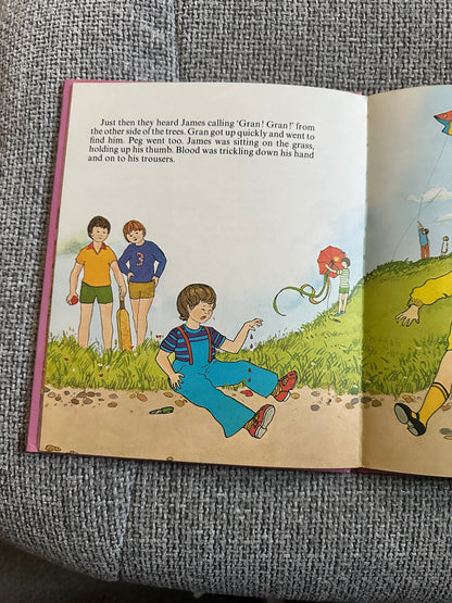 1977*1st* Peg & James Go To The Park - Mary Batchelor(Jolyne Knox Illust)Pickering & Inglis