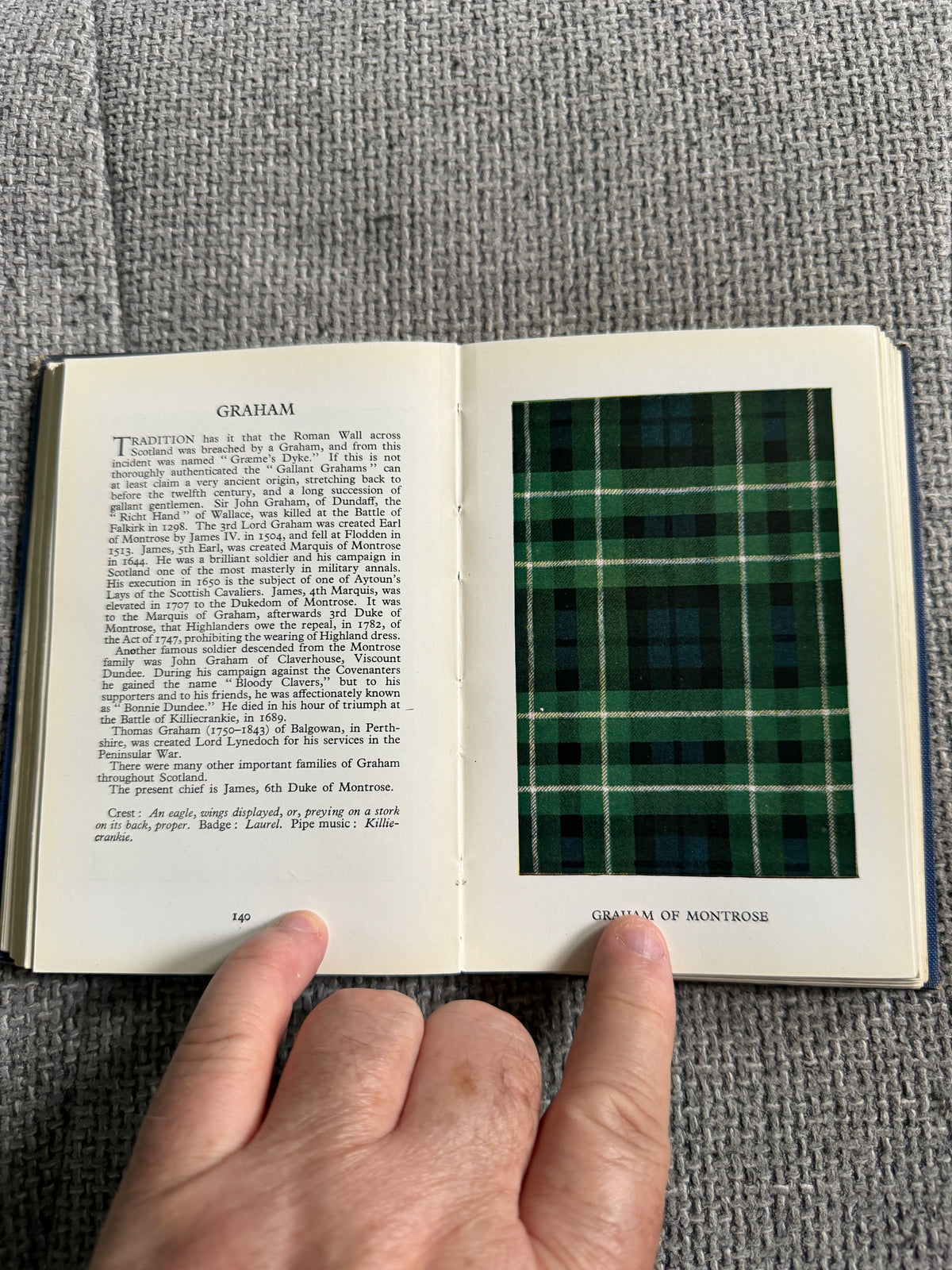 1949 The Clans & Tartans Of Scotland 🏴󠁧󠁢󠁳󠁣󠁴󠁿- Robert Bain (Collins Publisher)