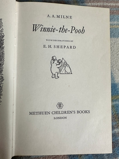 1974 Winnie The Pooh - A. A. Milne(Ernest Shepard illustration)Methuen