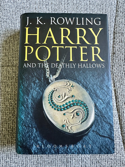 2007*1st* Harry Potter & The Deathly Hallows - J. K. Rowling (Bloomsbury)