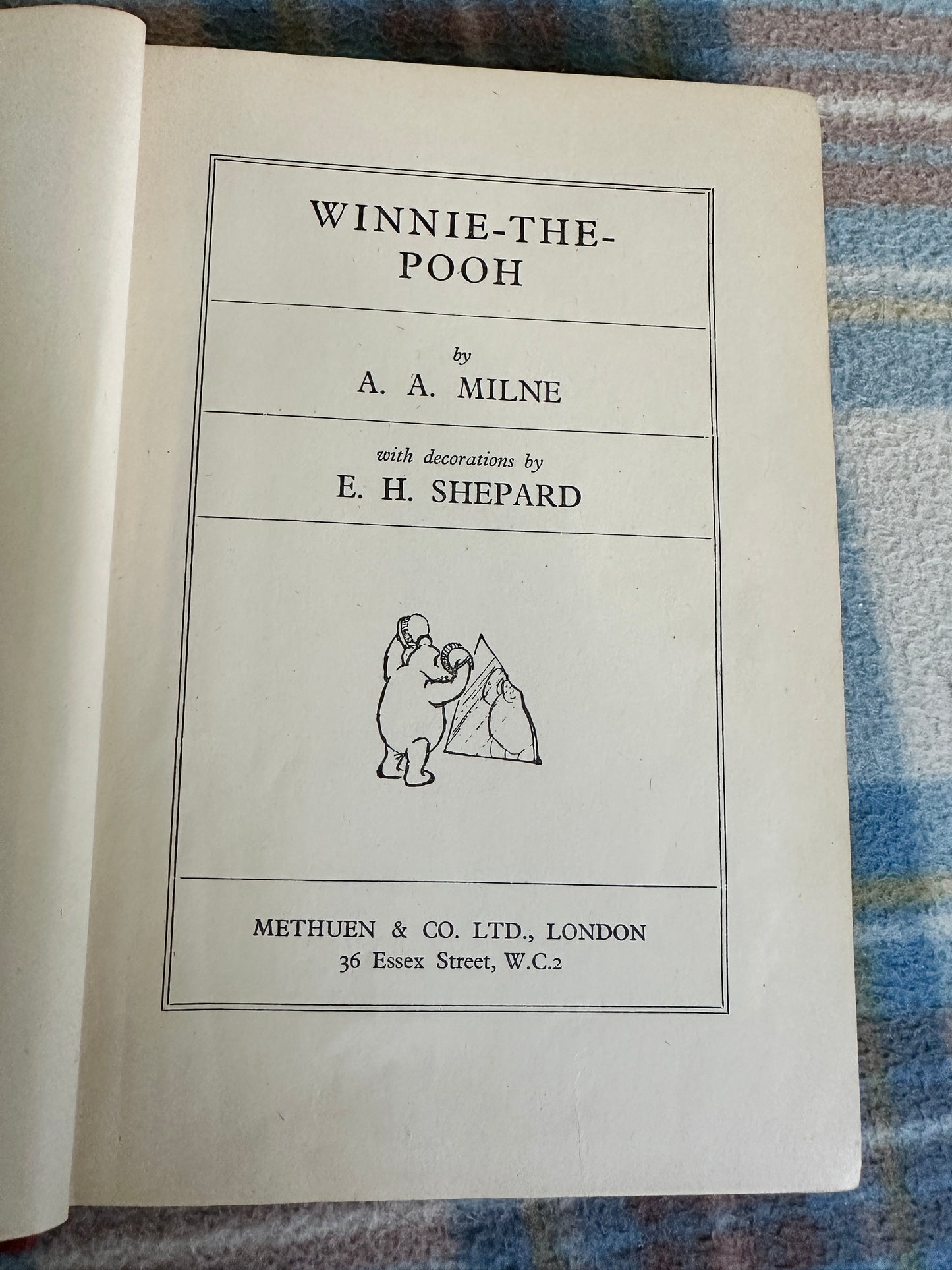 1952 Winnie-The-Pooh - A. A. Milne(Ernest Shepard illustration) Methuen
