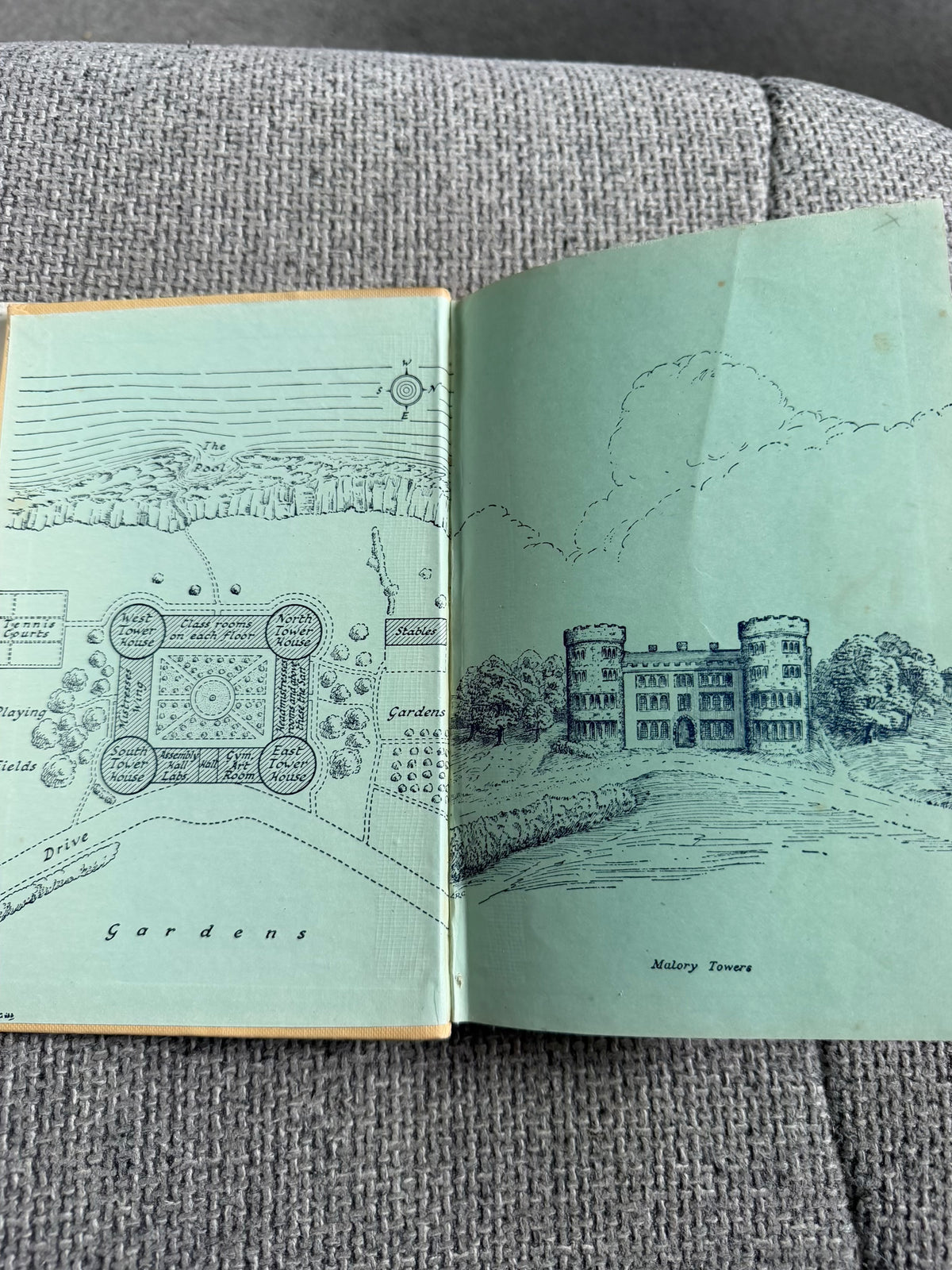 1953 Third Year At Malory Towers - Enid Blyton (Stanley Lloyd illust) Methuen & Co. Ltd.