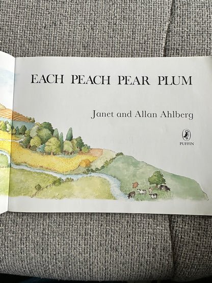 1989 Each Peach Pear Plum - Janet & Allan Ahlberg (Puffin) - Honeyburn Books (UK)