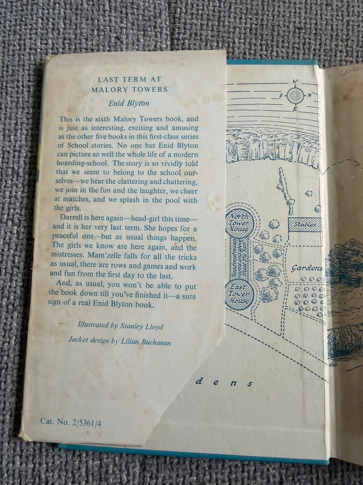 1960 Last Term At Malory Towers - Enid Blyton (Stanley Lloyd illust) Methuen & Co Ltd.