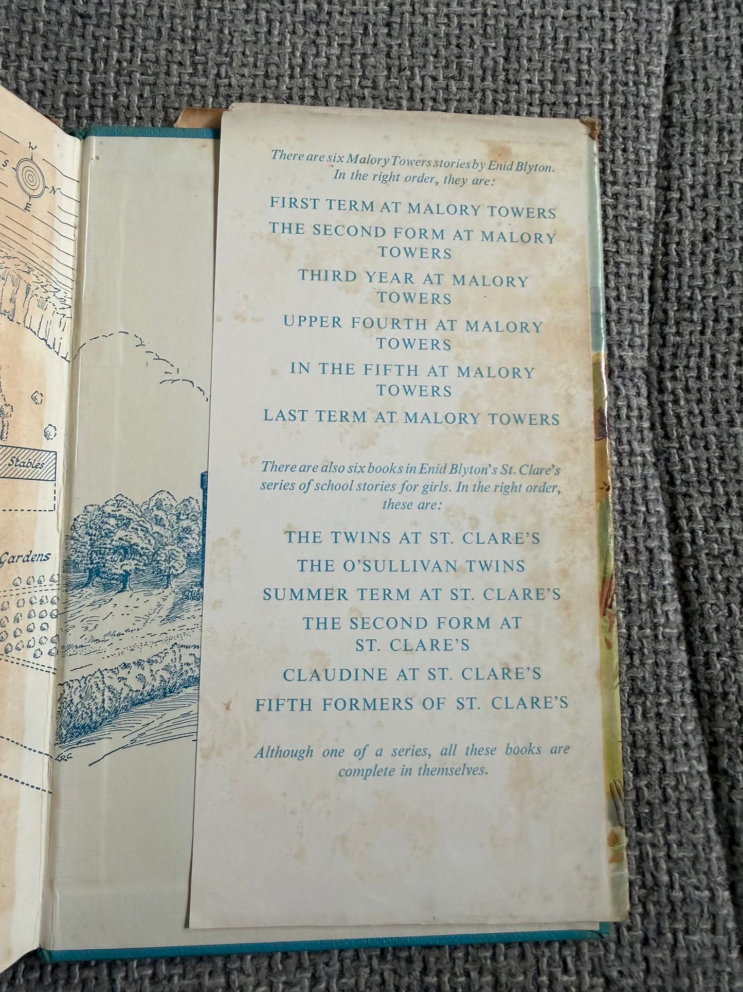 1960 Last Term At Malory Towers - Enid Blyton (Stanley Lloyd illust) Methuen & Co Ltd.