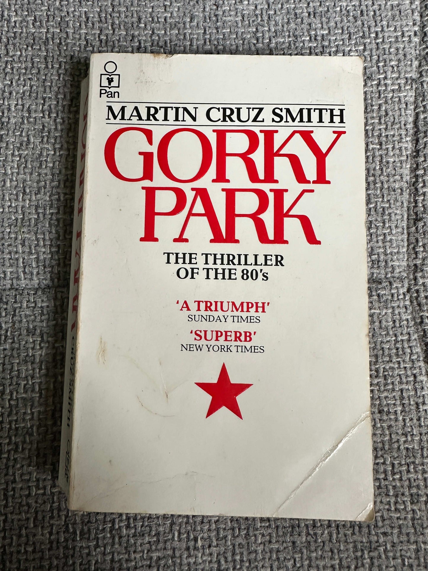 1982 Gorky Park - Martin Cruz Smith (Pan Books)